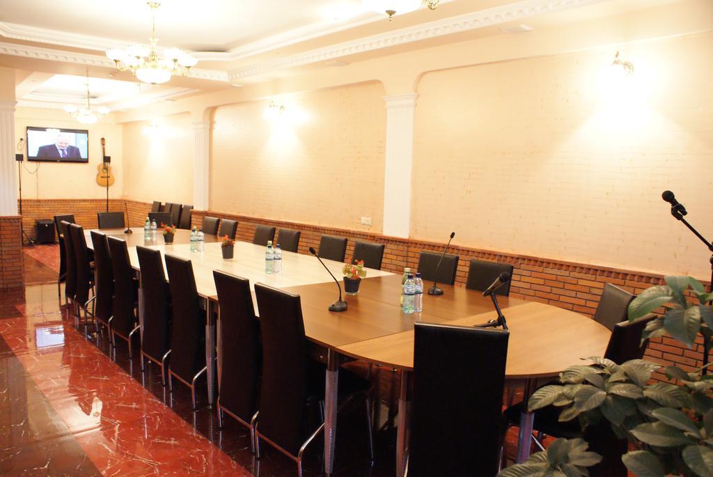 Marani Hotel Batumi Kültér fotó