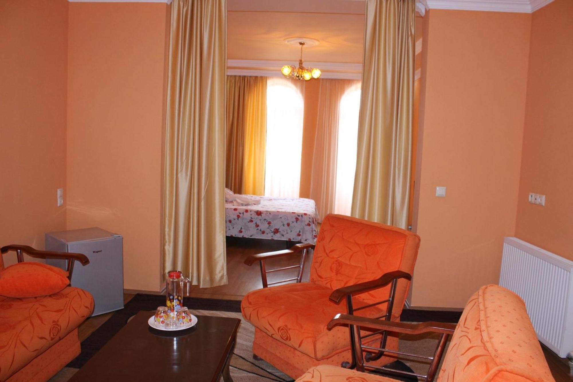 Marani Hotel Batumi Szoba fotó